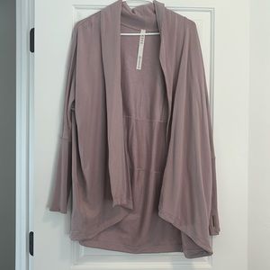 LULULEMON JACKET